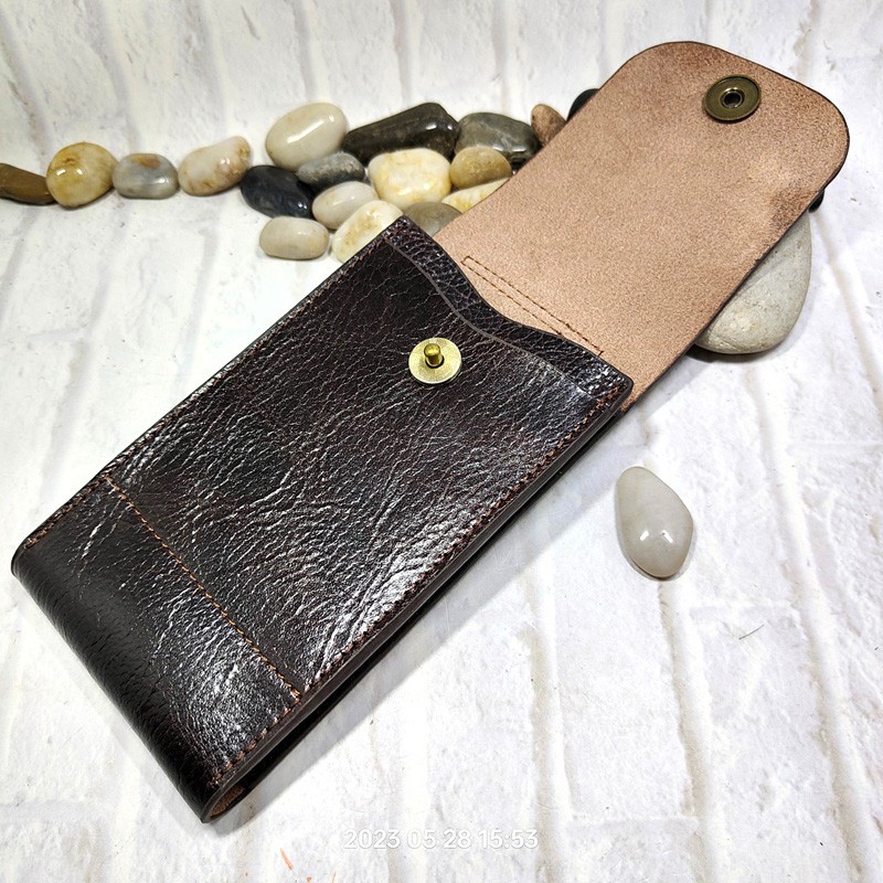 Torebka na telefon komórkowy z – Leatherwork Fasteners recenzja i cena